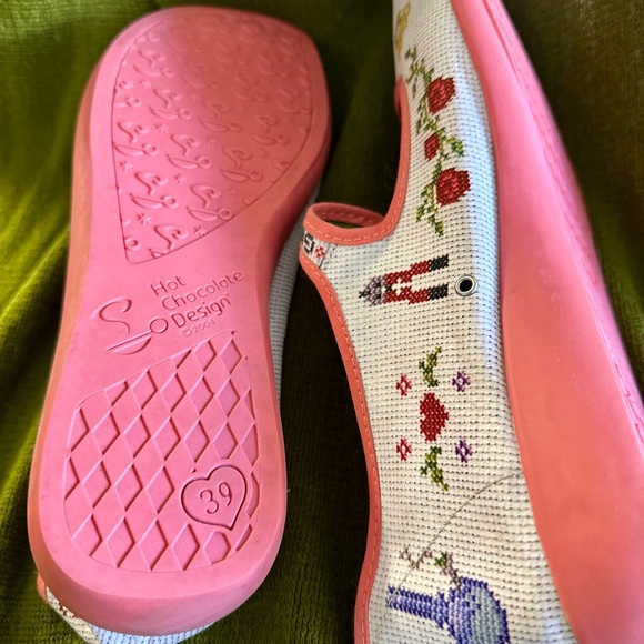 Hot Chocolate Designs Riot Granny flats - Picture 7 of 8